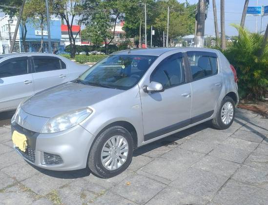 RENAULT SANDERO 1.6 PRIVILÈGE 8V FLEX 4P MANUAL RENAULT SANDERO 1.6 PRIVILÈGE 8V FLEX 4P MANUAL